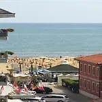 Al Mare 3*