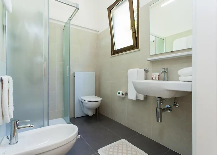 Отель Al Mare 3*