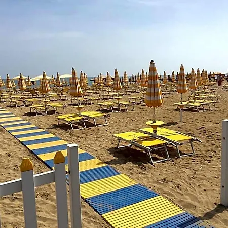 Szálloda Al Mare Lido di Jesolo